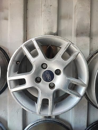 diska 13: Литые Диски R 15 отверстий - 4 — 1