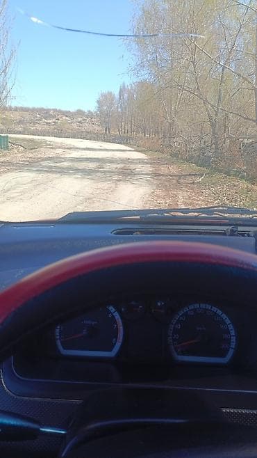 арзан матиз 1: Chevrolet Aveo: 2008 г., 1.2 л, Кол менен иштөөчү, Бензин, Седан — 10