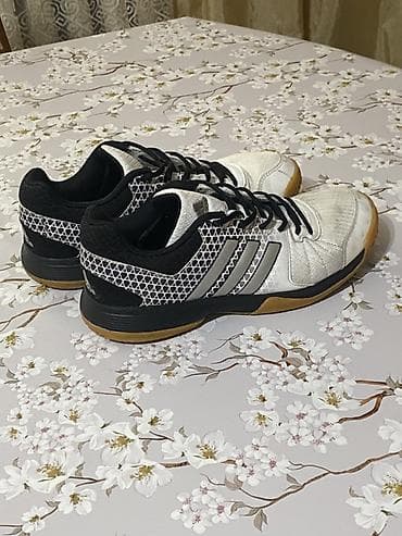 зимные сапоги: Мужские кроссовки, 42, Adidas, Б/у, цвет - Белый, Самовывоз, Платная доставка — 4