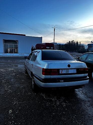 Volkswagen: Volkswagen Vento: 1993 г., 1.8 л, Механика, Бензин, Седан — 2