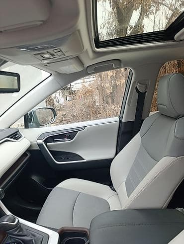 mercedes w202: Toyota RAV4: 2019 г., 2.5 л, Автомат, Бензин, Кроссовер — 4