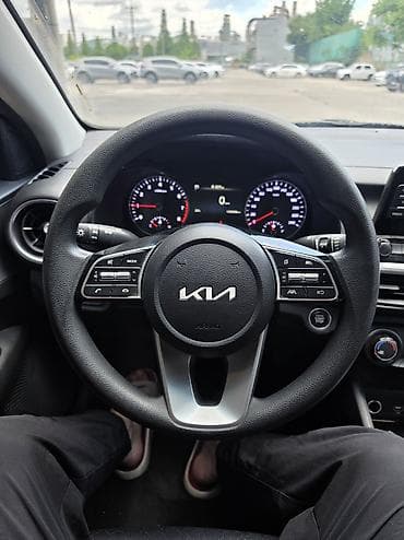 jac m3: Kia K3: 2022 г., 1.6 л, Вариатор, Бензин, Седан — 8