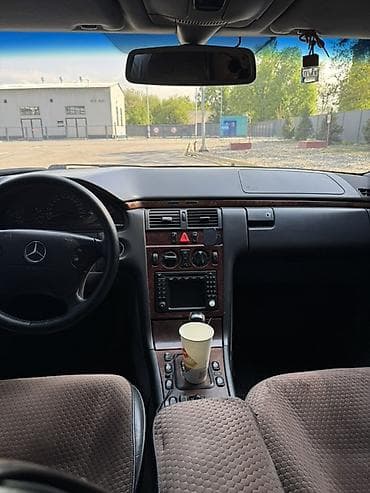 машина мерс с: Mercedes-Benz E-Class: 2001 г., 2.7 л, Автомат, Дизель, Седан — 4