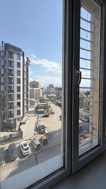 Батирлер: 2 бөлмө, Жал мкр (а.и. Жогорку, Ортоңку, Төмөнкү) Менчик ээси, Жаныбарлары жок, 1 жылдан баштап, Толугу менен эмереги бар — 9