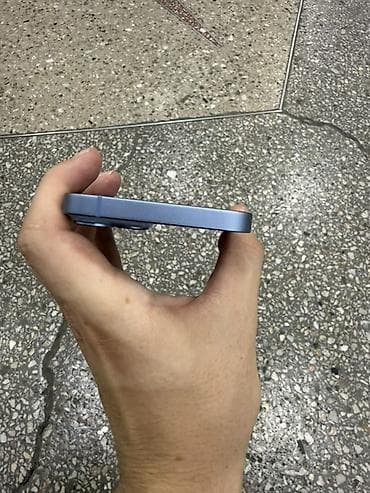 iphone в корпусе 16: IPhone 14, голубой - Модель: iPhone 14 (номер модели MPVN3HN/A) - — 8