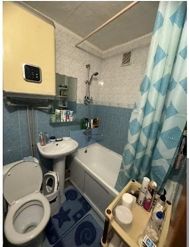 кывартира: 4 комнаты, 78 м², 104 серия, 2 этаж, Косметический ремонт — 4