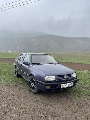 Продажа авто: Volkswagen Vento: 1996 г., 1.8 л, Механика, Газ, Седан — 6