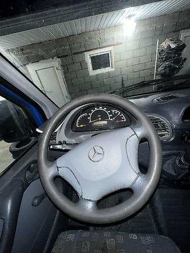 подкрыльник 221: Легкий грузовик, Mercedes-Benz, Дубль, 3 т, Б/у — 10