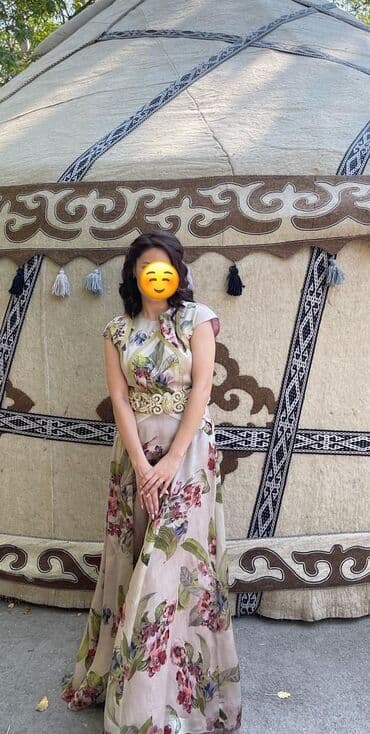 прокат вечерних платьев больших размеров: Вечернее платье — 1