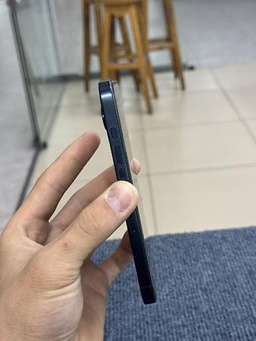 ipone: IPhone 15 Pro, Blue Titanium — 5