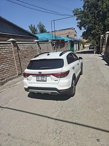 mazda cronos: Kia Rio X-Line: 2019 г., 1.6 л, Автомат, Бензин, Кроссовер — 4