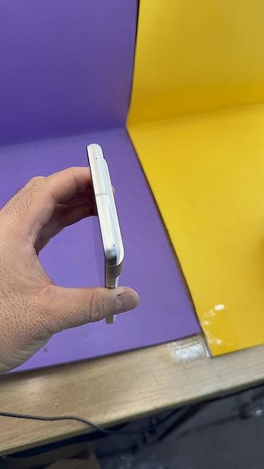 galaxy s22: Google Pixel 7, Б/у, 128 ГБ, 1 SIM, eSIM — 10