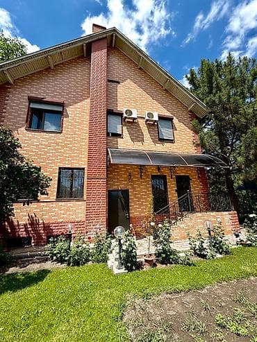 Продаётся дом премиум-класса в районе Киргизия-1 — комфорт