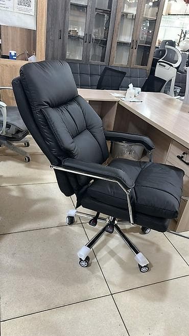 metta samurai: Офисное кресло, С колесиками, цвет - Черный, Экокожа — 2