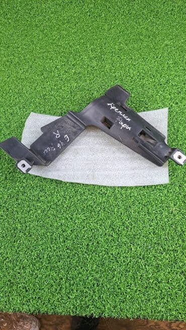 e46: Крепление фары правое BMW 3 E46 (7) рестайлинг В отличном состоянии — 2