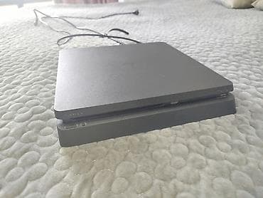 Продаю PlayStation 4 Slim в отличном состоянии — приставка полностью