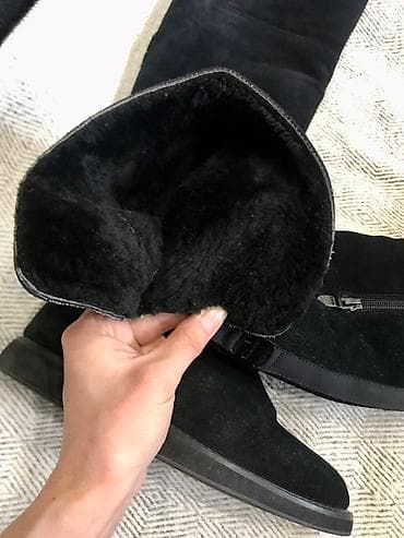 Сапоги: Зимние очень качественные фирменные тёплые сапоги. В отличном — 7