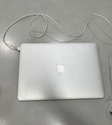 Apple MacBook Air 13" - Экран (диагональ по корпусу серии Air) — 2