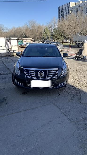 Транспорт: Cadillac : 2013 г., 2 л, Автомат, Бензин, Седан — 1