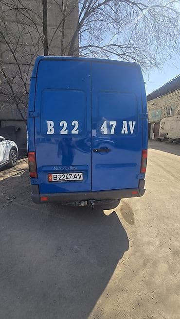 столик на срв: Mercedes-Benz Спринтер: 2003 г., 2.2 л, Ручные, Дизель, Фургон — 4