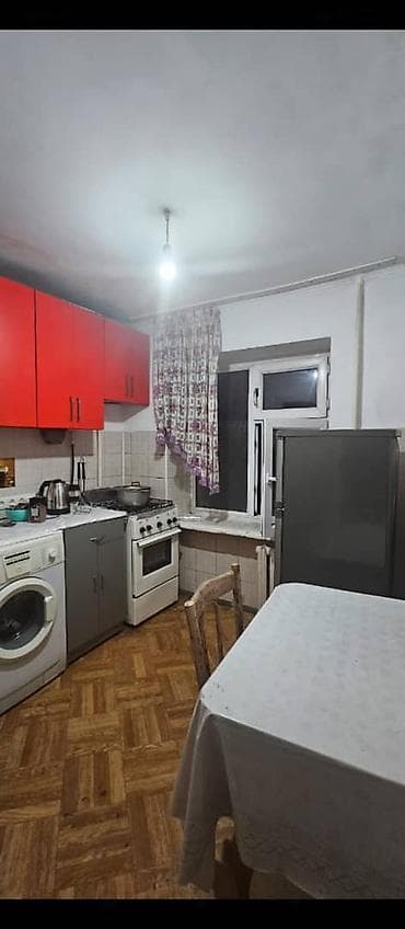 ts group: 1 комната, 33 м², Вечерка Индивидуалка, 2 этаж, Косметический ремонт — 1
