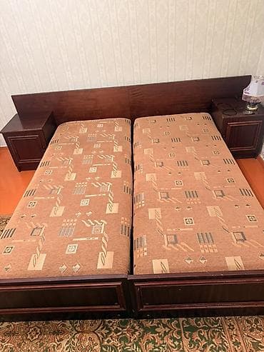 Дом и сад: Двуспальная кровать, Б/у, С матрасом, длина - 200 см — 2