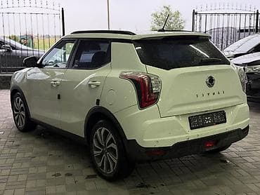 alba: Ssangyong Tivoli: 2020 г., 1.6 л, Автомат, Бензин, Кроссовер — 4