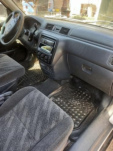 Продажа авто: Honda CR-V: 2001 г., Кроссовер — 6
