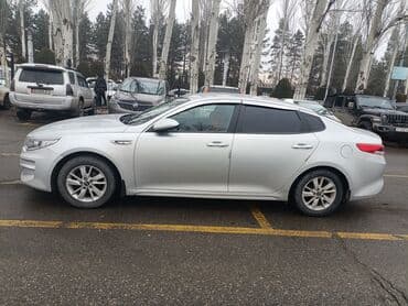 волво седан: Kia K5: 2017 г., Газ — 4