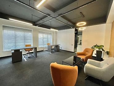 open space: Аренда офисов, 270 м², В жилом комплексе, С оборудованием, С отдельной кухней, С отдельным входом — 4