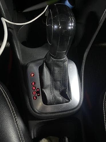 бампер поло: Volkswagen Polo: 2011 г., 1.6 л, Автомат, Газ, Седан — 8