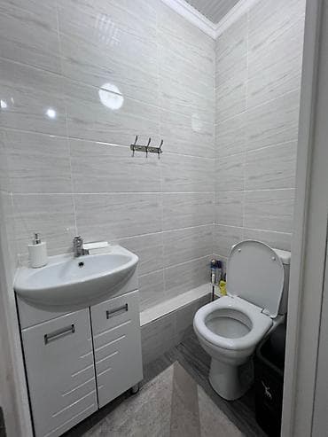 Квартиры: 4 комнаты, 80 м², 105 серия, 12 мкр 105 серия, 6 этаж, Евроремонт — 10