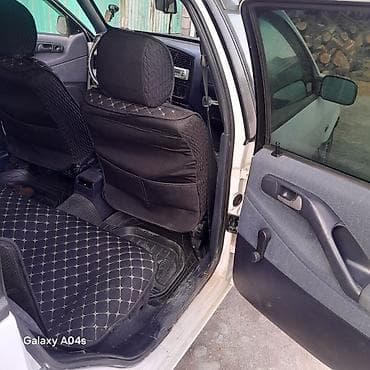 Продажа авто: Volkswagen Passat: 1995 г. — 4
