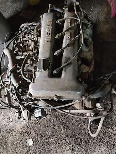 nokia 210: Бензиновый мотор Nissan 2 л, Б/у, Оригинал — 1