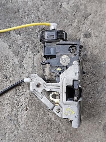 mercedesbenz sprinter двери: Замок двери Mercedes-Benz 1999 г., Б/у, Оригинал, Германия — 2