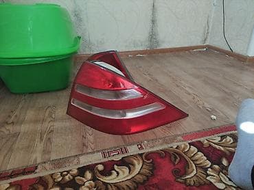 merc: От Мерседес 220 кузов Задние фонари (левый и правый) комплект - Тип — 1