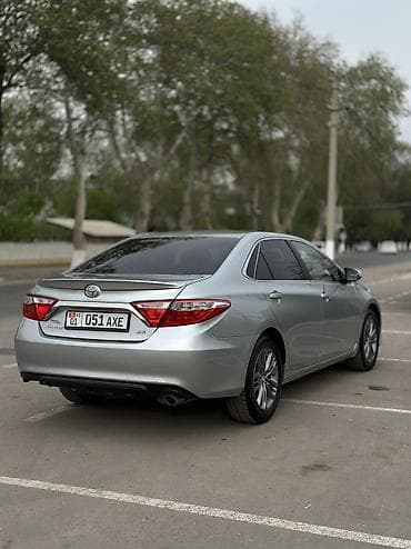 Toyota Camry: 2017 г., 2.5 л, Автомат, Бензин, Седан — 4
