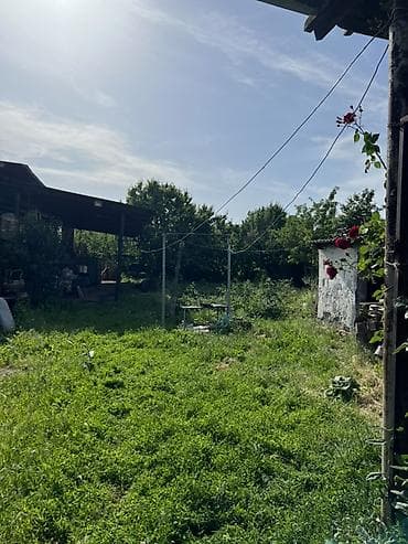 дом военно антоновке: Продаётся жилой дом с участком на первой линии. Идеален для бизнеса — 2
