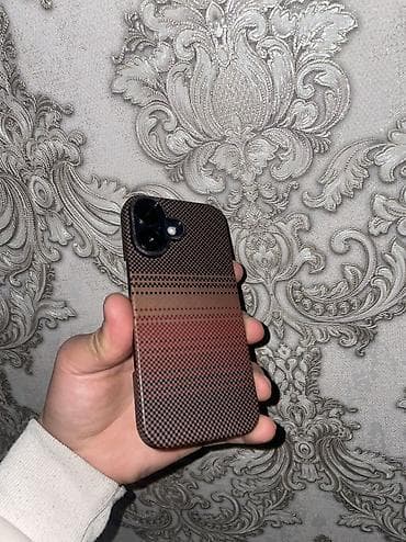 айфоны 16: IPhone 16, Б/у, 128 ГБ, Черный, Защитное стекло, Чехол, 91 % — 6