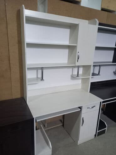 письменные столы цена: Компьютерный стол, Новый, С полками — 4