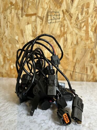 где находится датчик коленвала мазда демио dw3w: Мазда 323 датчик каленвала — 2