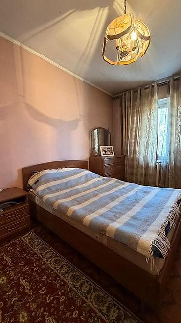 мокрый фасад: СРОЧНО ПРОДАЮ! Спальный гарнитур полностью с кроватью - 10000 сом — 1