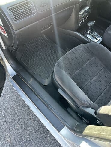 Шкафы для трансформатора: Volkswagen Golf: 2000 г., 2 л, Автомат, Бензин — 6