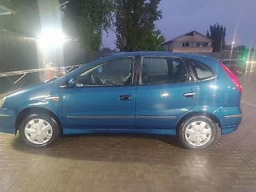 almer: Nissan Almera Tino: 2001 г., 1.8 л, Минивэн — 5