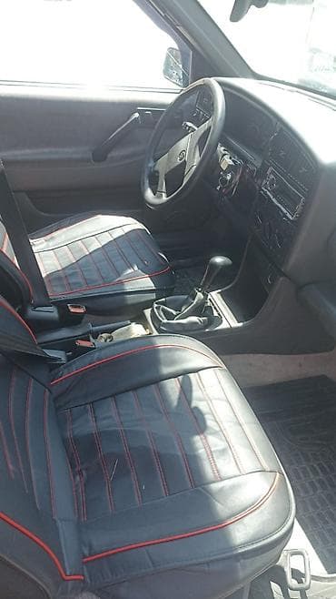 transporter multivan: Volkswagen Passat: 1991 г., 1.8 л, Механика, Газ, Универсал — 2