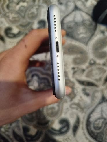 bluetooth speaker: IPhone Xr, 128 ГБ, Белый — 3