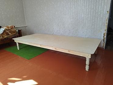 комьютерный стол: Продаётся большой деревянный стол Прочный и удобный стол из — 2