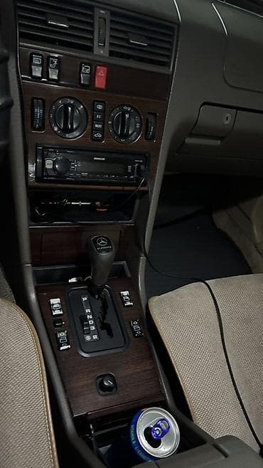 android teyes cc3: Mercedes-Benz — w202 об 2.8 - Светлый интерьер: торпедо и карты — 3