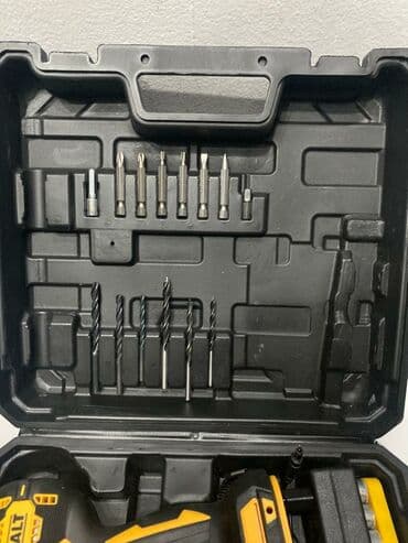 шуруповерт набор: Аккумуляторная дрель-шуруповерт DeWALT Полный комплект ДОСТАВКА — 4