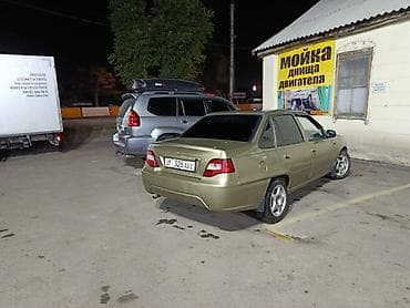 Daewoo Nexia: 2011 г., 1.6 л, Механика, Бензин, Седан